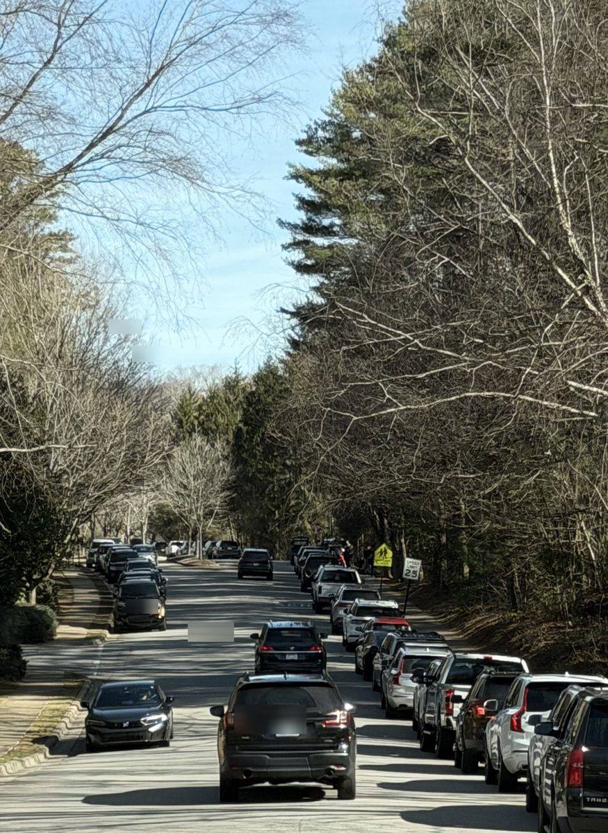 Dismissal queue backed up along Pinchot Drive